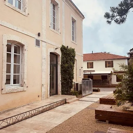 Chez Flo Hotel